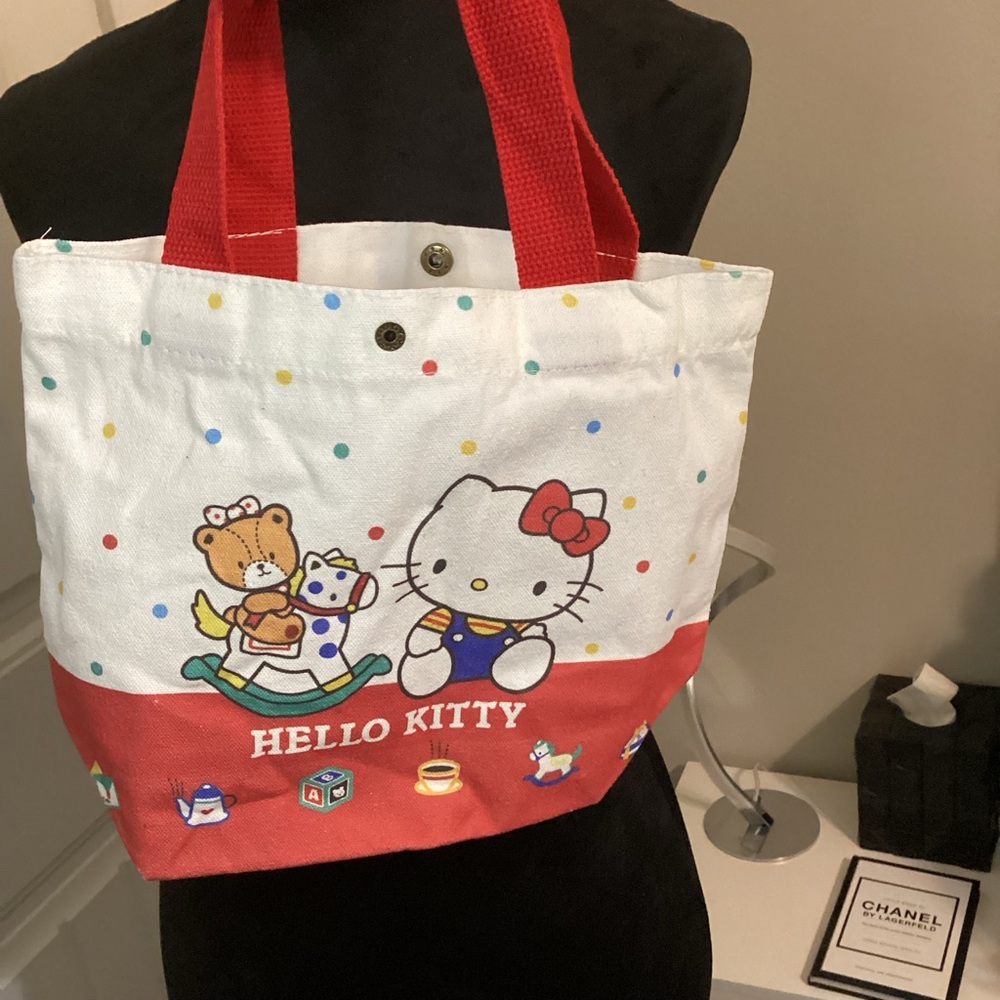 30% Off! For 3 Days!    NWOT - Small Hello Kitty Canvas Tote- Brand New!! - Picture 8 of 8